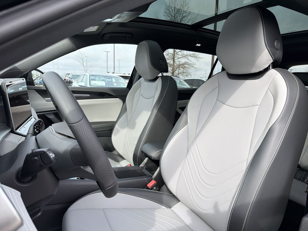 2026 Volkswagen Tiguan SE R-LINE BLACK - Photo 12