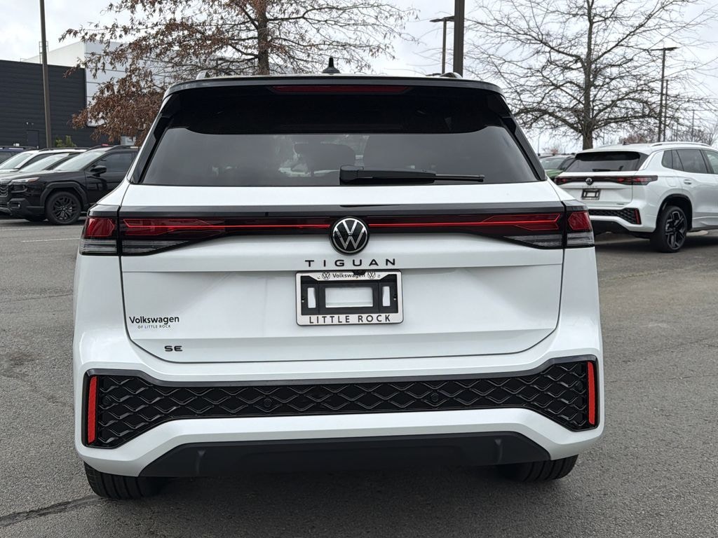 New 2026 Volkswagen Tiguan 2.0T SE R-Line Black SUV