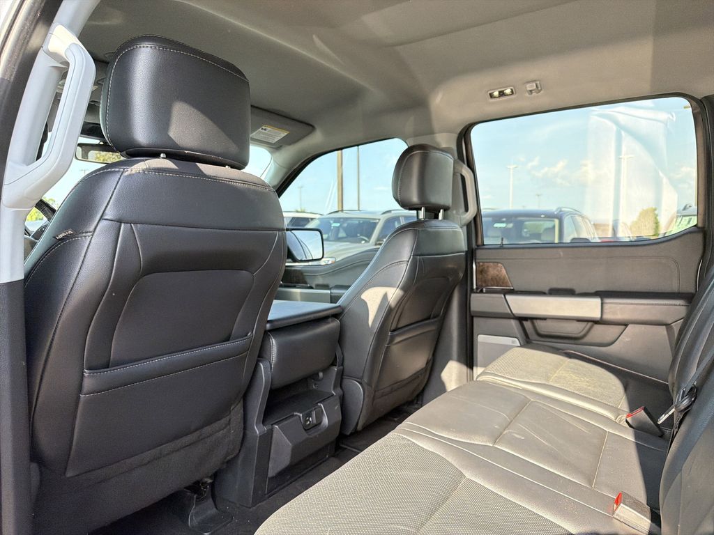 2021 Ford F-150 Lariat - Photo 12