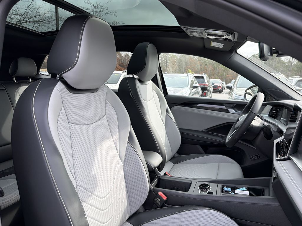 2026 Volkswagen Tiguan SE R-LINE BLACK - Photo 19