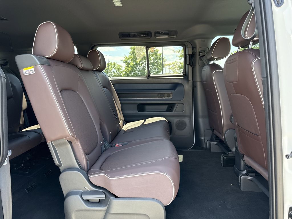 2025 Volkswagen ID. Buzz PRO S - Photo 19