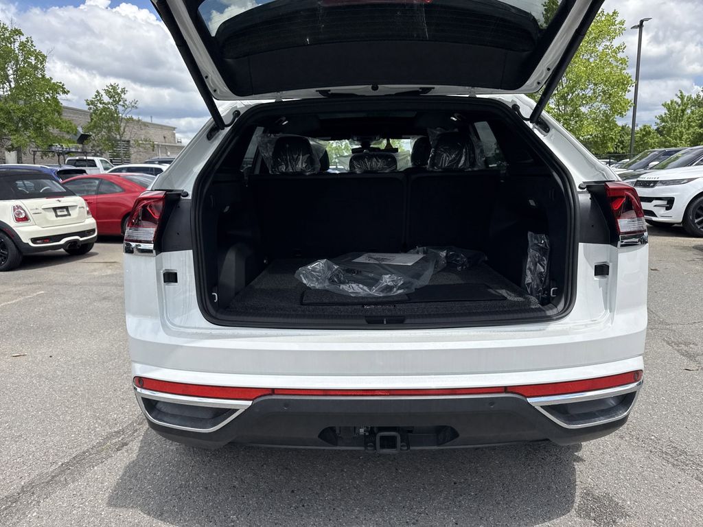 2025 Volkswagen Atlas Cross Sport SEL - Photo 15