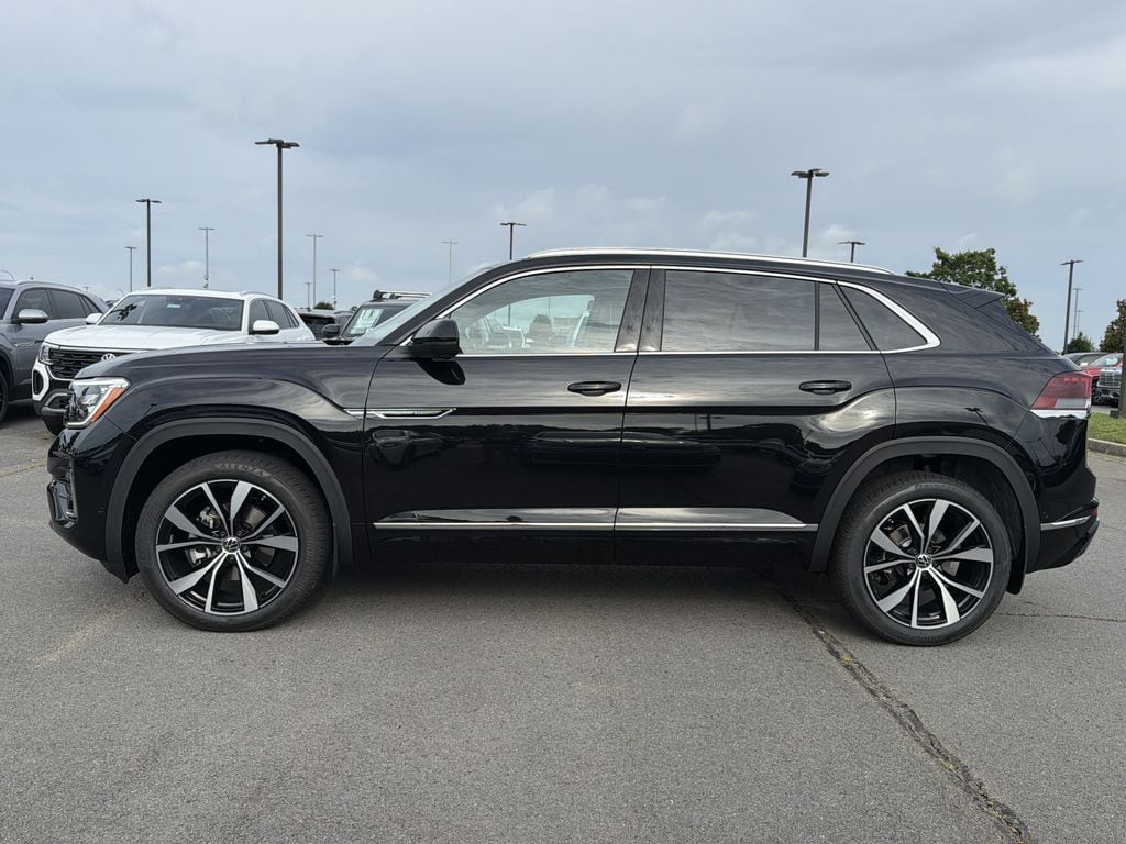 New 2026 Volkswagen Atlas Cross Sport 2.0T SEL Premium R-Line SUV