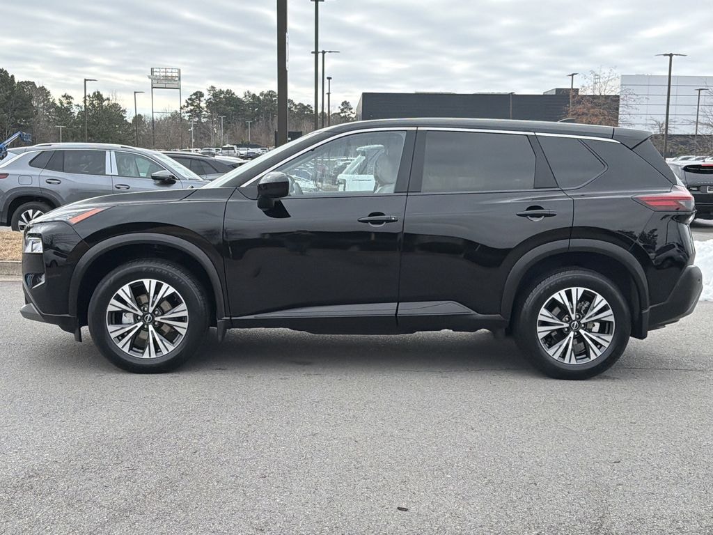 Used 2023 Nissan Rogue SV SUV