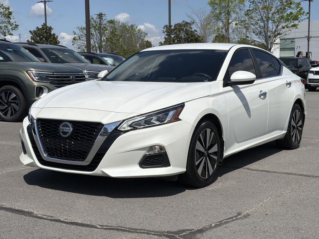 2021 Nissan Altima SV