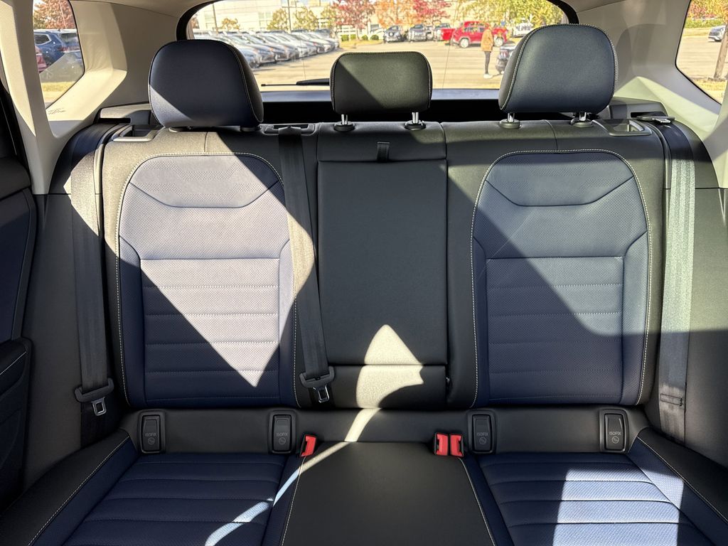 2026 Volkswagen Taos SEL - Photo 31