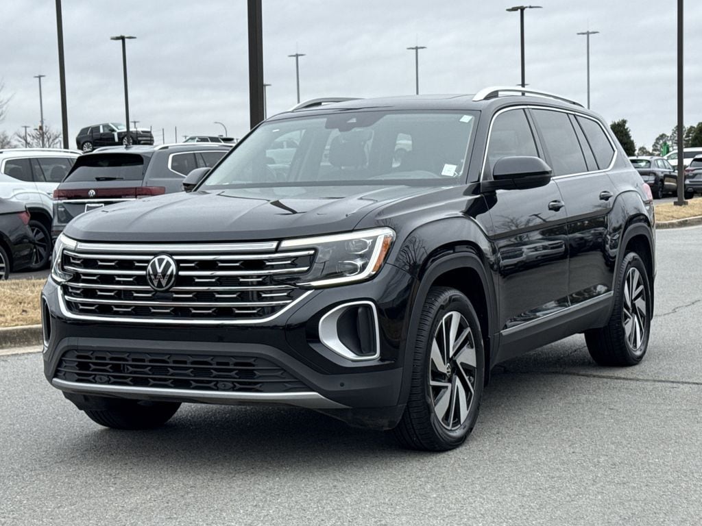 2025 Volkswagen Atlas SEL's photo