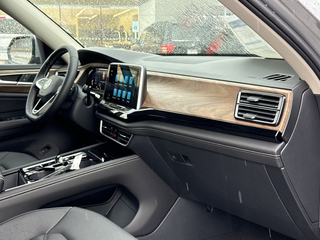 2026 Volkswagen Atlas SE w/Tech - Photo 23