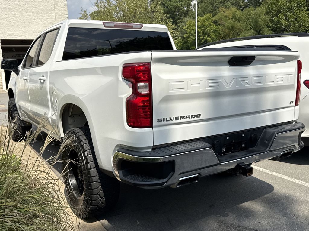 2019 Chevrolet Silverado 1500 LT photo 3