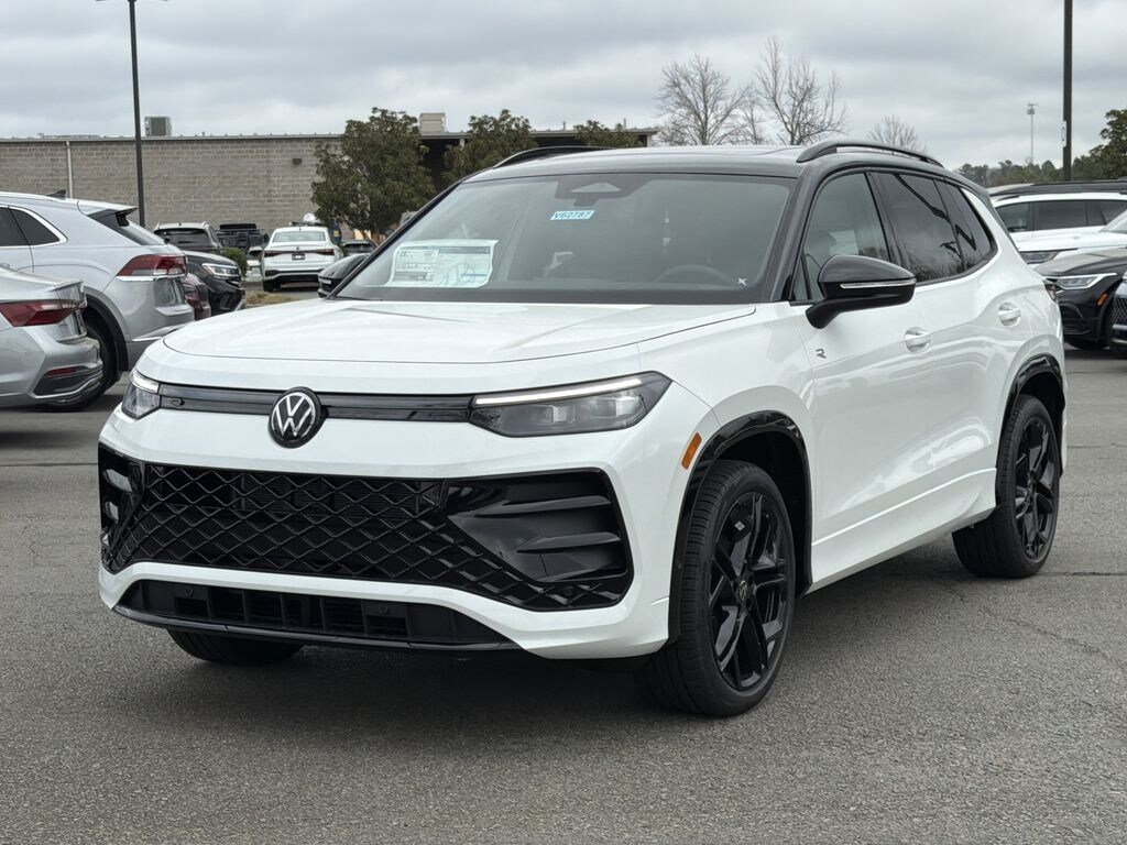 New 2026 Volkswagen Tiguan 2.0T SE R-Line Black SUV