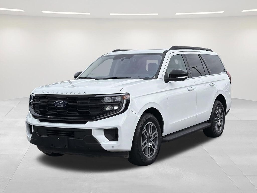 Used 2025 Ford Expedition Active SUV