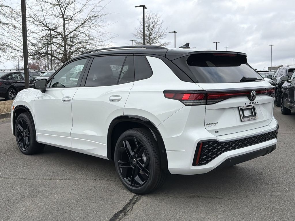 New 2026 Volkswagen Tiguan 2.0T SE R-Line Black SUV