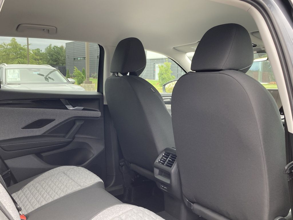 2025 Volkswagen Tiguan S - Photo 16
