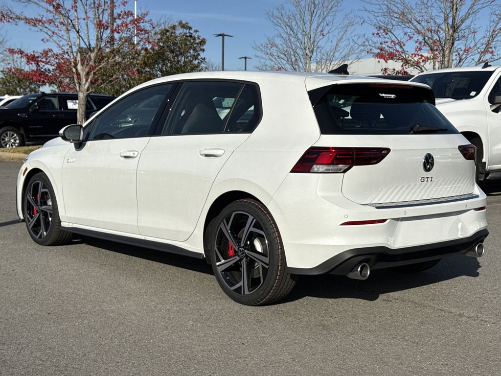 2026 Volkswagen Golf GTI SE - Photo 3