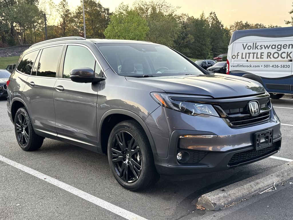2022 Honda Pilot Special Edition photo 3