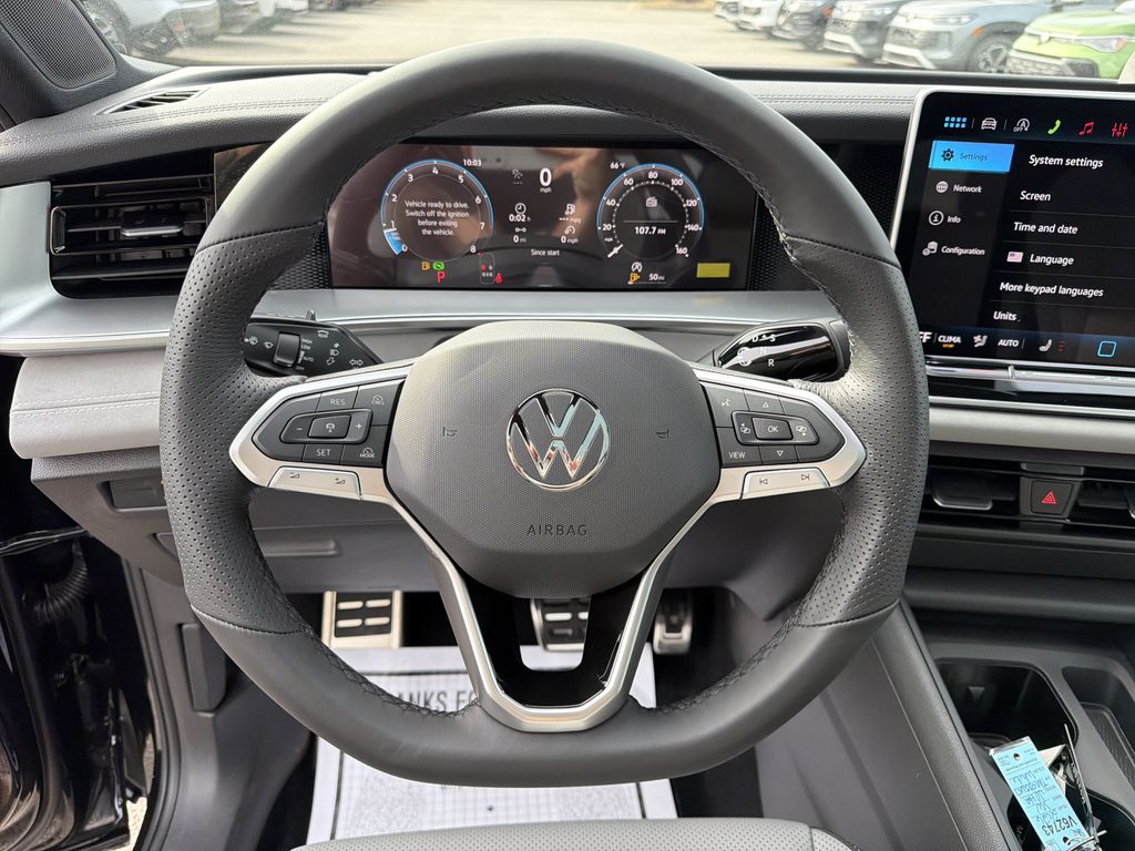 2026 Volkswagen Tiguan SE R-LINE BLACK - Photo 26