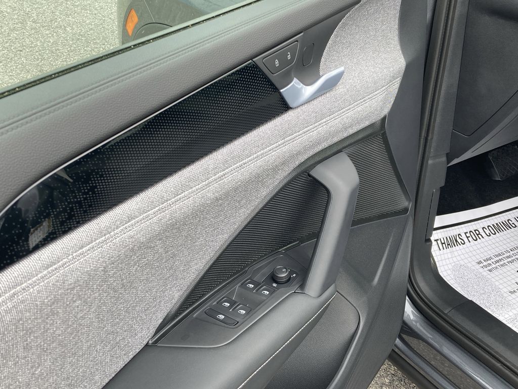 2025 Volkswagen Tiguan S - Photo 21