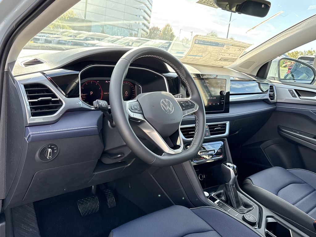 2026 Volkswagen Taos SEL - Photo 10