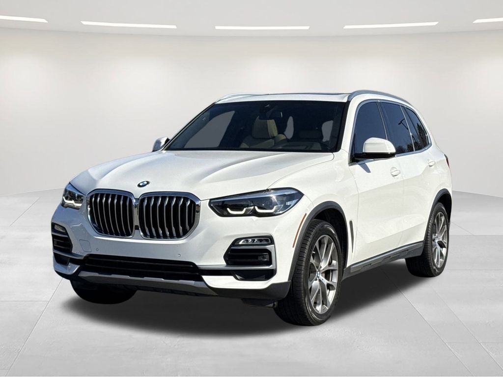 2021 BMW X5 40i's photo