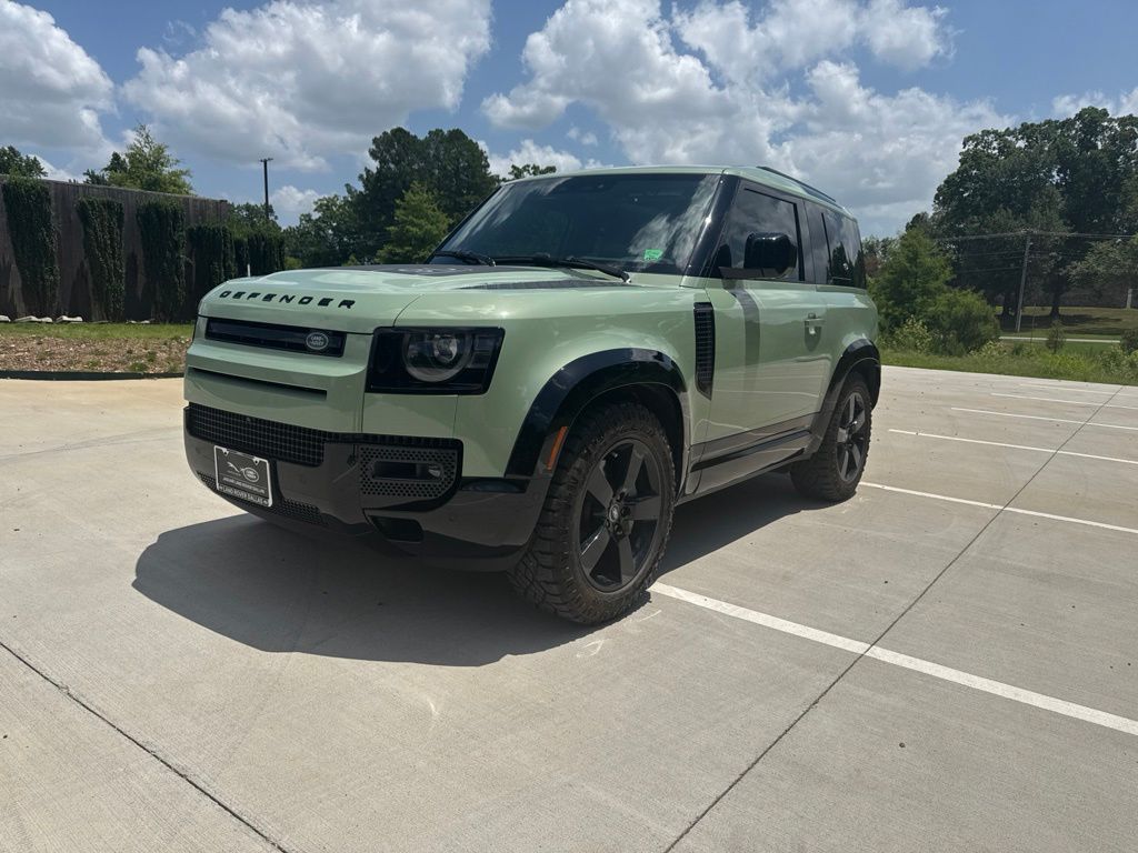 2023 Land Rover Defender 75th Edition's photo