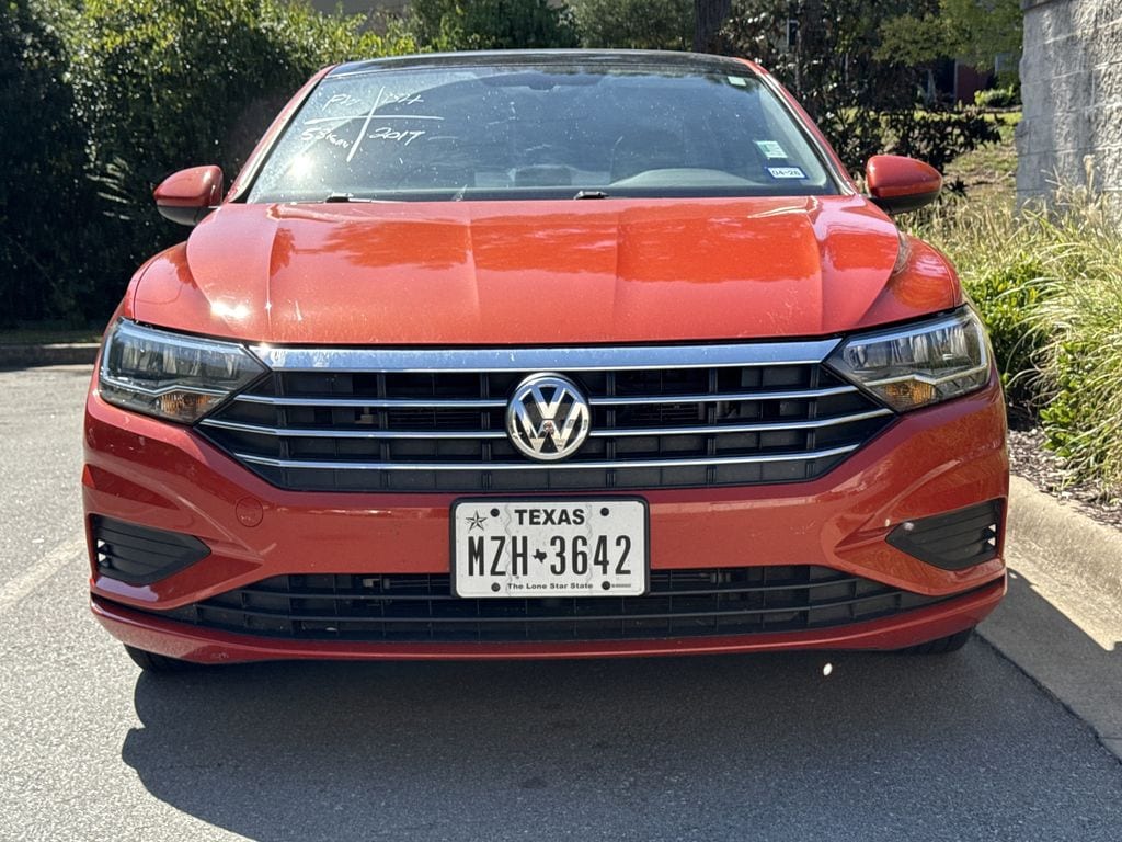 3VWCB7BU5KM135889