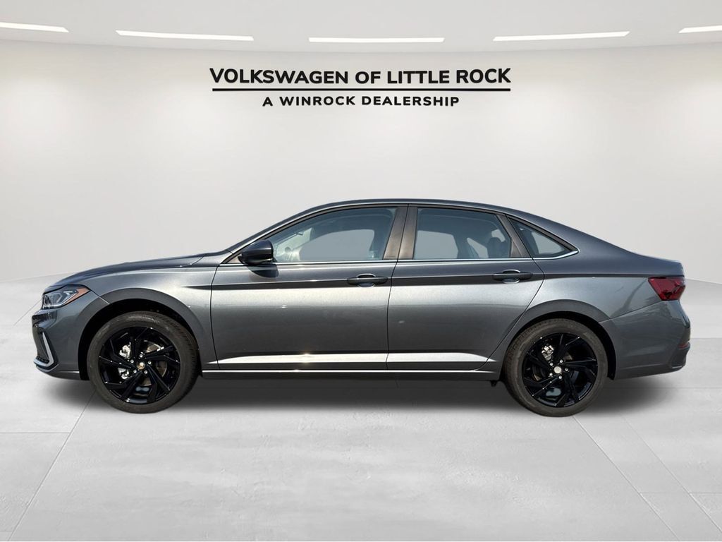 2025 Volkswagen Jetta 1.5T SE photo 2