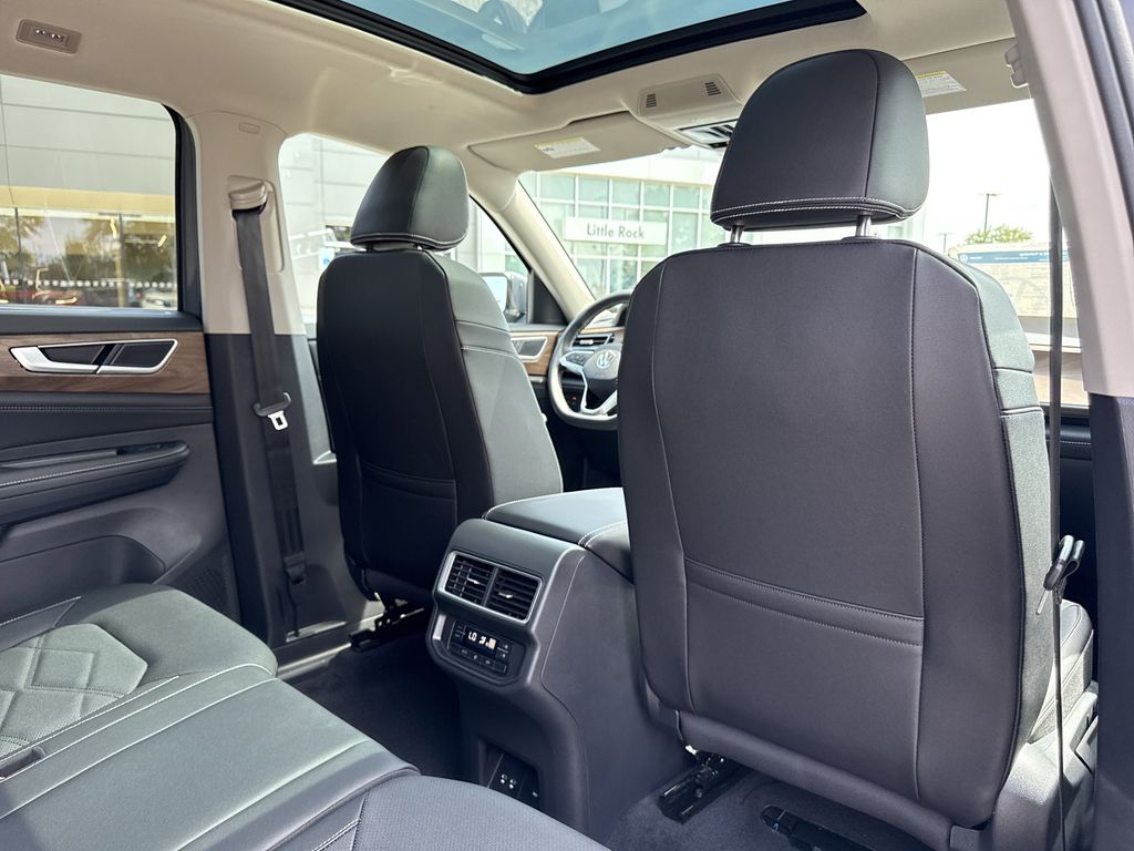 2026 Volkswagen Atlas SE w/Tech - Photo 20