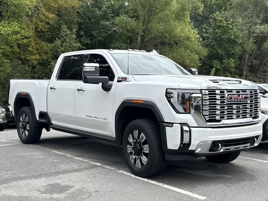 2024 Gmc Sierra HD Denali photo 2