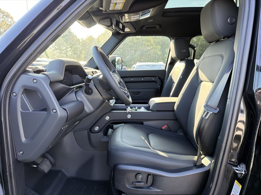 New 2026 Land Rover Defender 110 X-Dynamic SE SUV