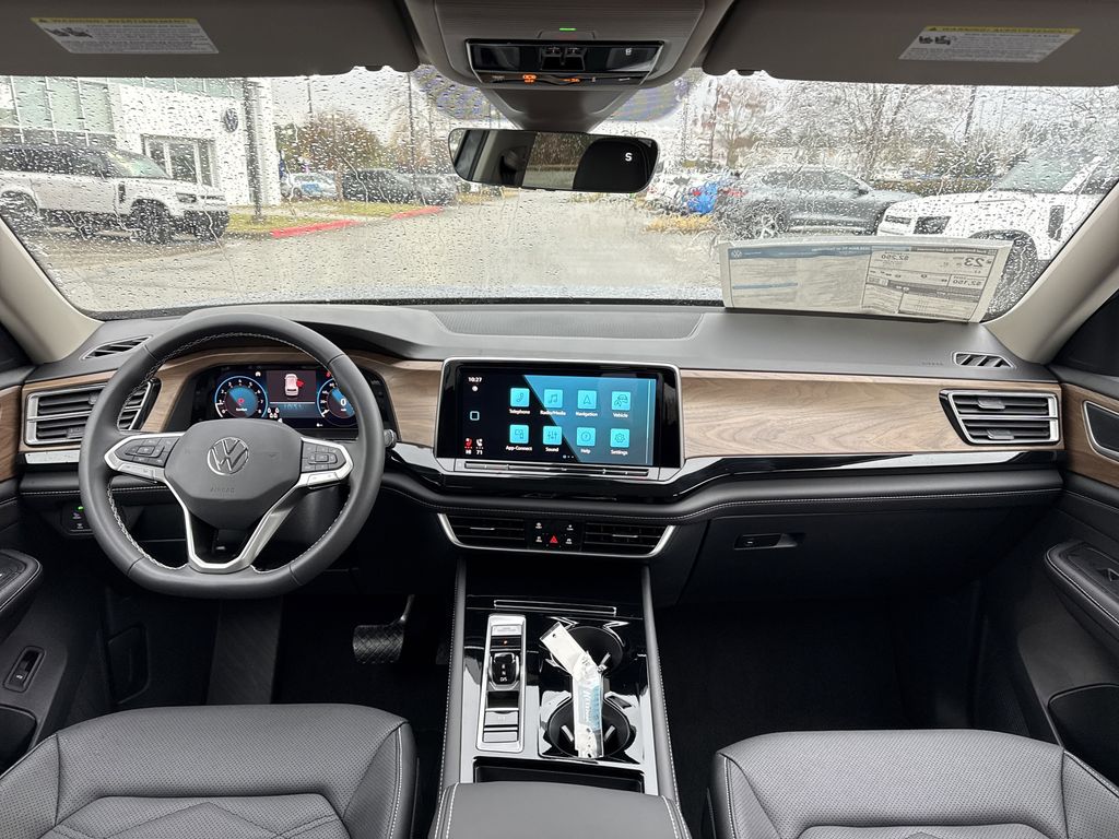 2026 Volkswagen Atlas SE w/Tech - Photo 24