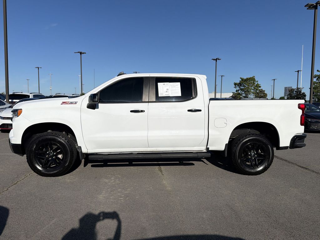 Used 2024 Chevrolet Silverado 1500 LT Trail Boss with VIN 3GCUDFEDXRG263822 for sale in Little Rock