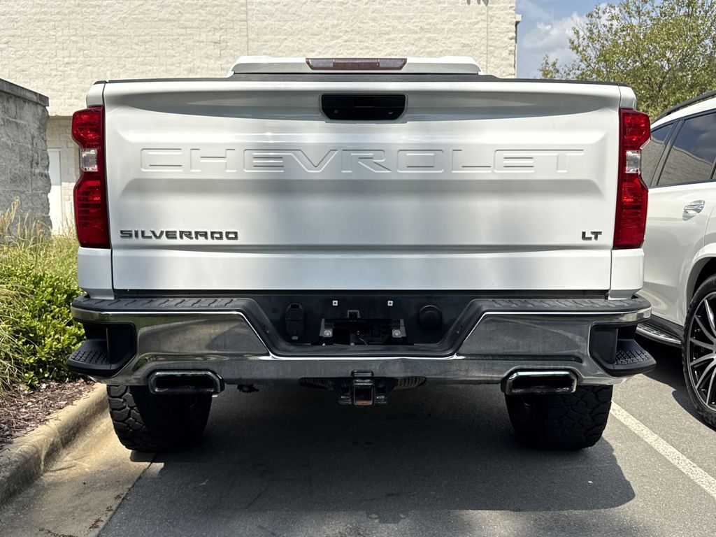 2019 Chevrolet Silverado 1500 LT photo 4