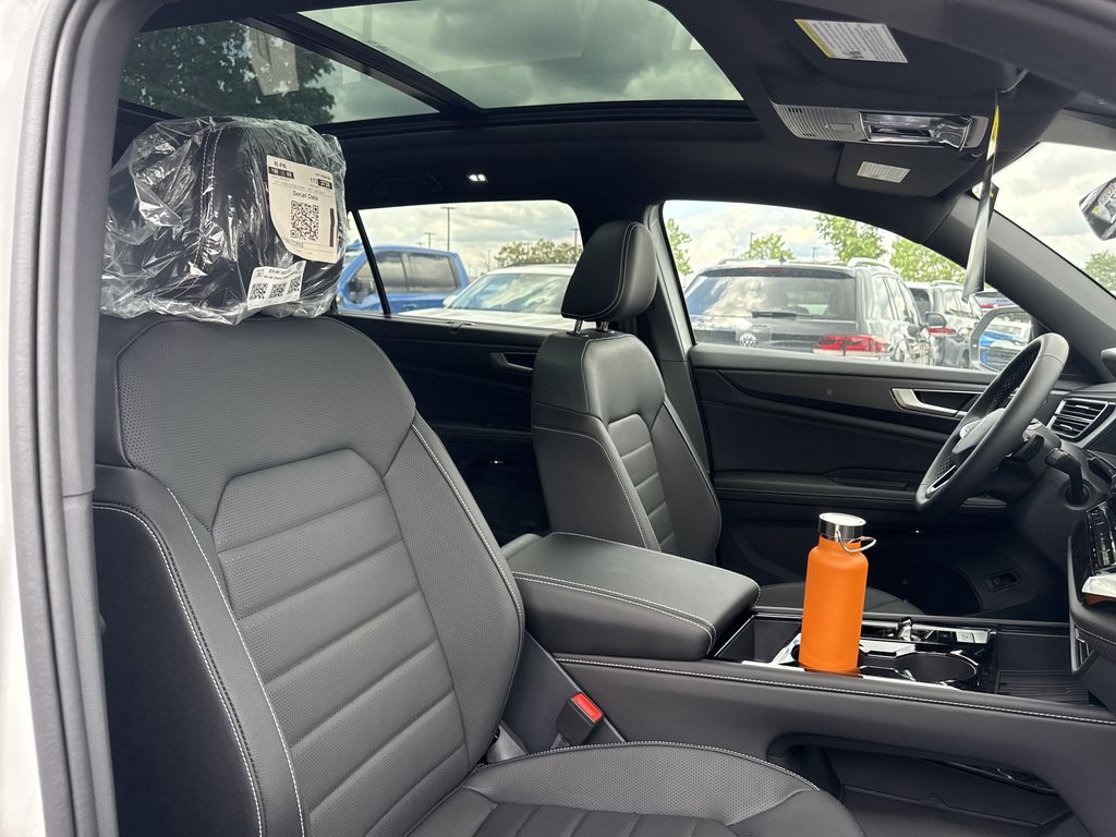 2025 Volkswagen Atlas Cross Sport SEL - Photo 19