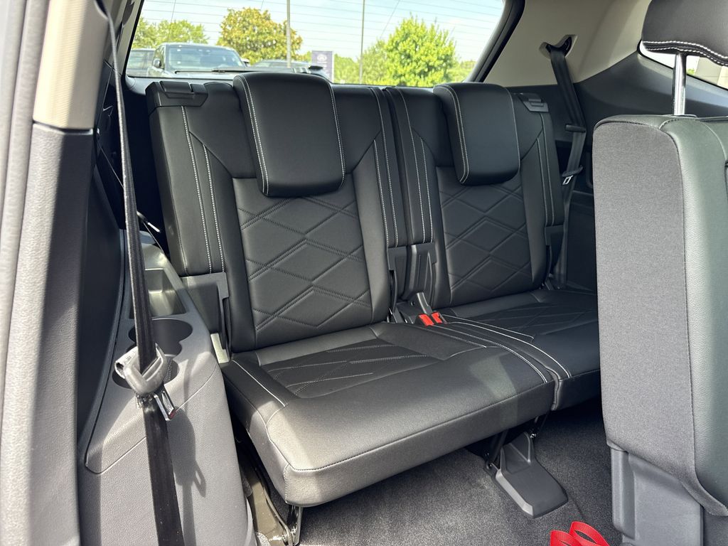 2026 Volkswagen Atlas SE w/Tech - Photo 18