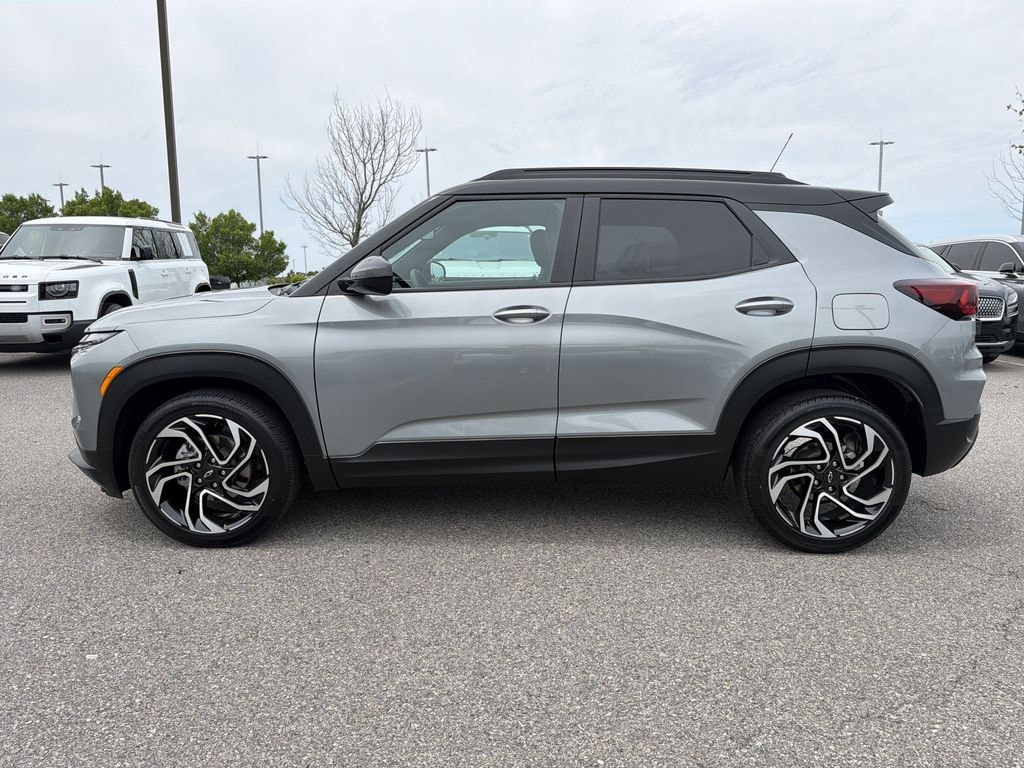 Used 2025 Chevrolet Trailblazer RS SUV