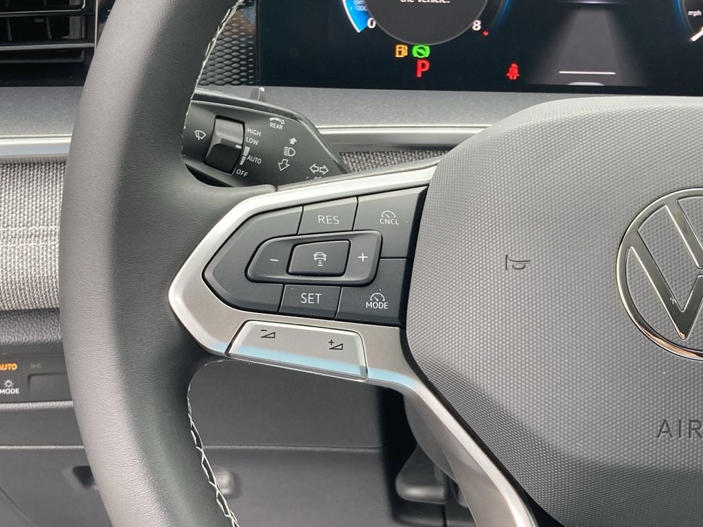 2025 Volkswagen Tiguan S - Photo 24