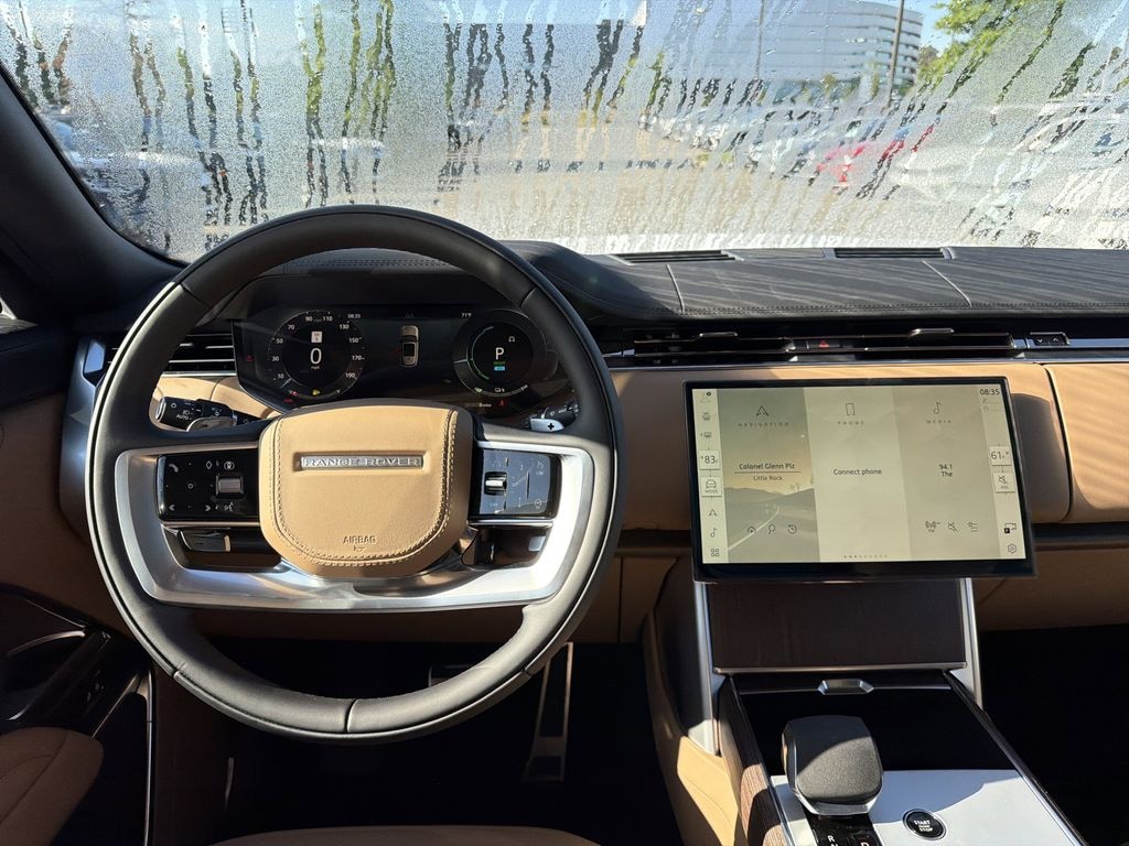 New 2026 Land Rover Range Rover Plug-In Hybrid SE SUV