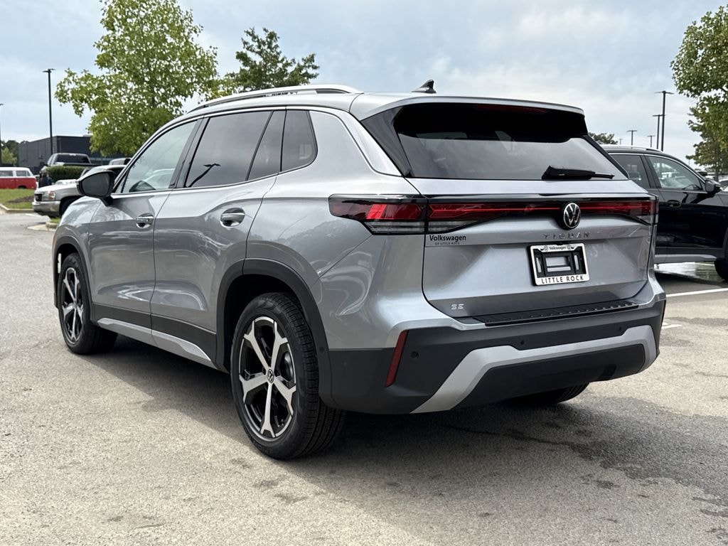 New 2025 Volkswagen Tiguan 2.0T SE SUV