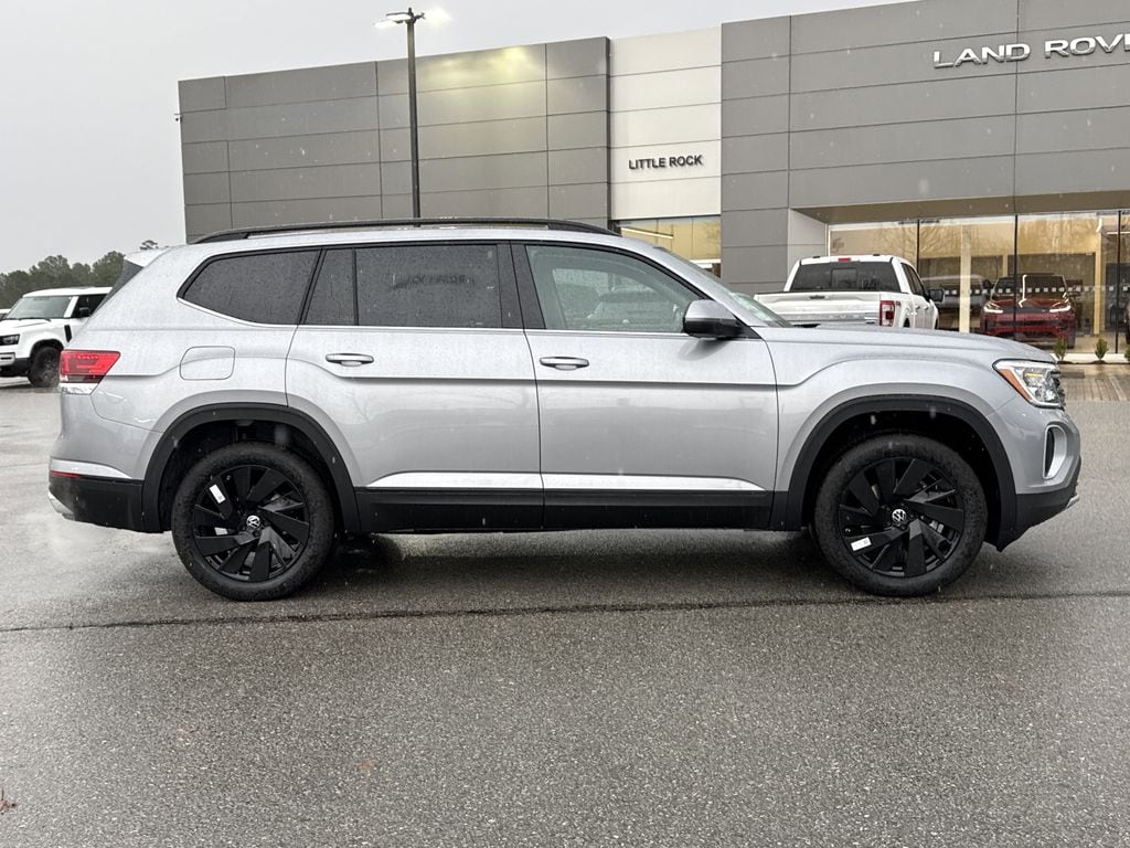 2026 Volkswagen Atlas SE w/Tech - Photo 6