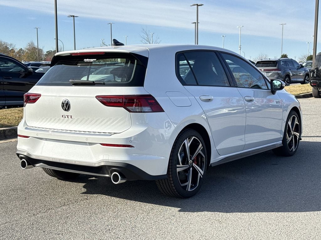 2026 Volkswagen Golf GTI SE - Photo 5