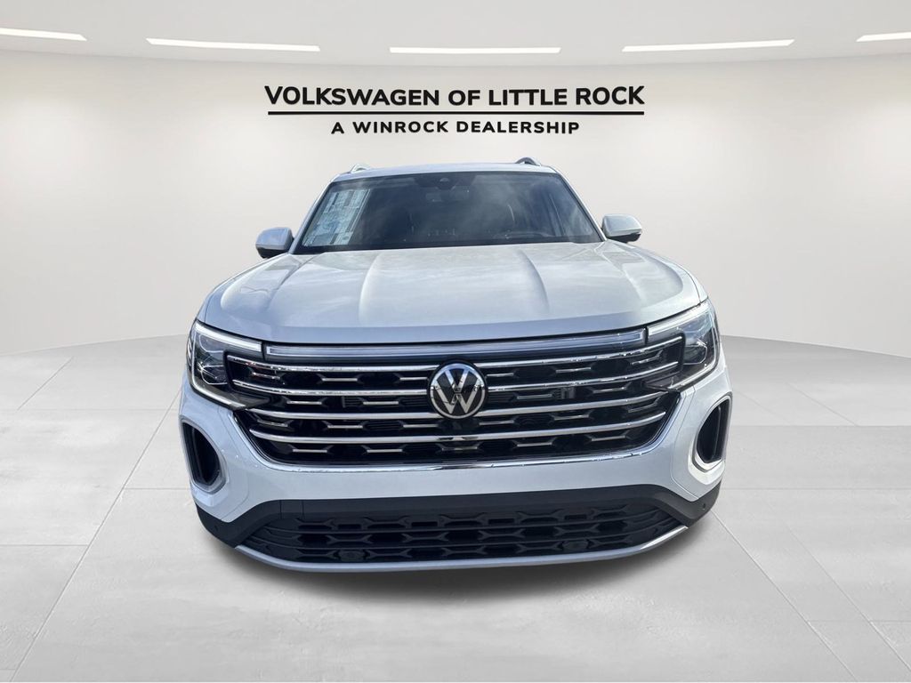 2025 Volkswagen Atlas SEL photo 2