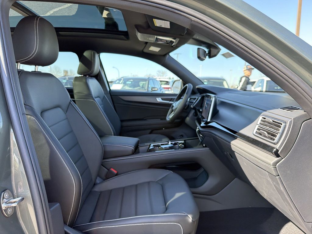 2026 Volkswagen Atlas Cross Sport SEL R-LINE - Photo 20