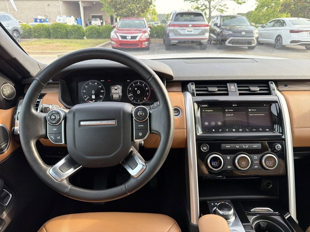 Used 2018 Land Rover Discovery HSE Luxury SUV