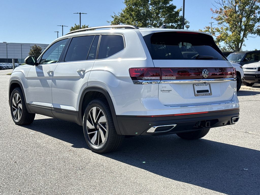 2026 Volkswagen Atlas SE Technology photo 3