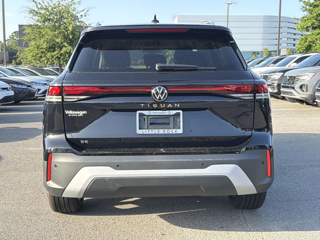 New 2026 Volkswagen Tiguan 2.0T SE SUV