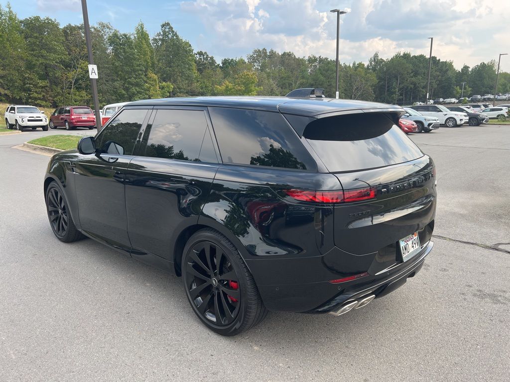 2023 Land Rover Range Rover Sport P530 First Edition photo 3