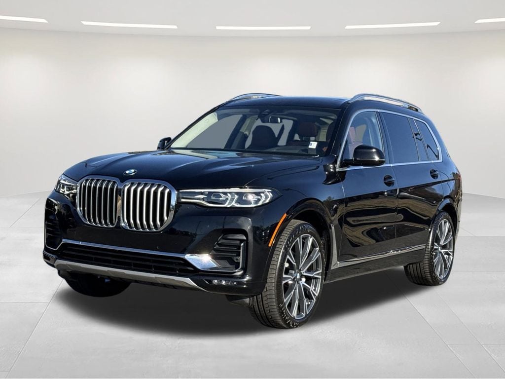 2022 BMW X7 40i's photo