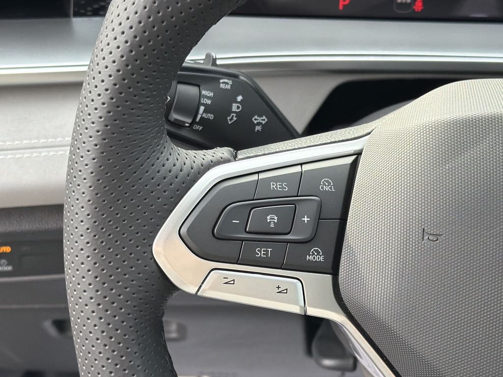 2026 Volkswagen Tiguan SE R-LINE BLACK - Photo 27