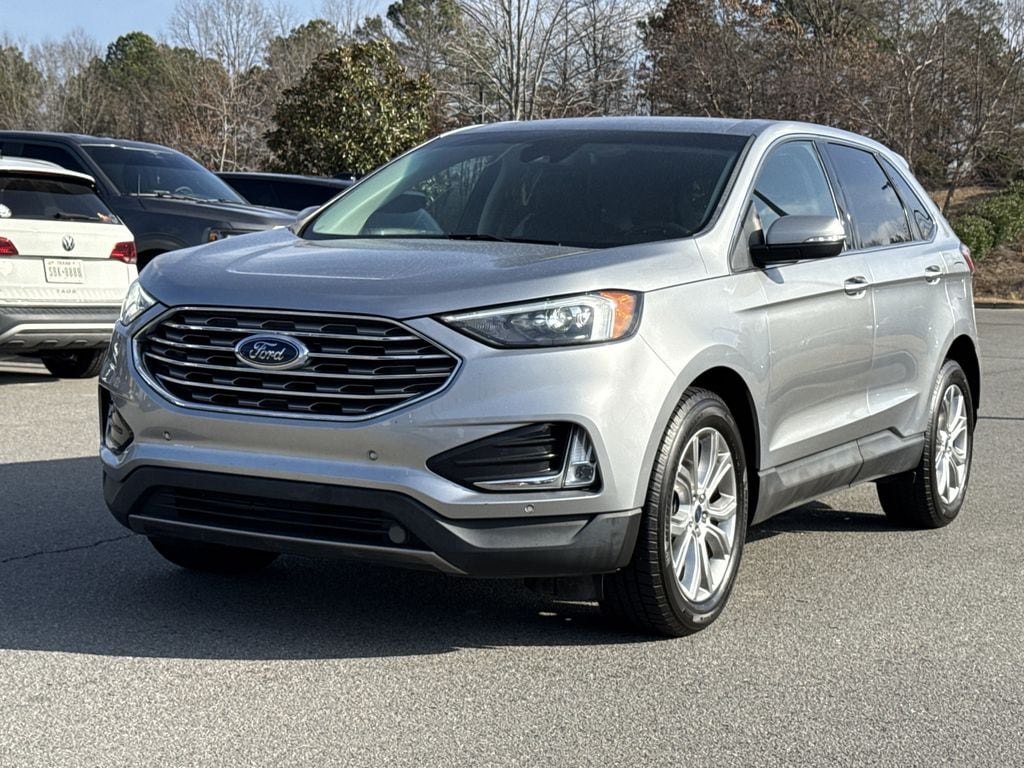 2022 Ford Edge Titanium's photo