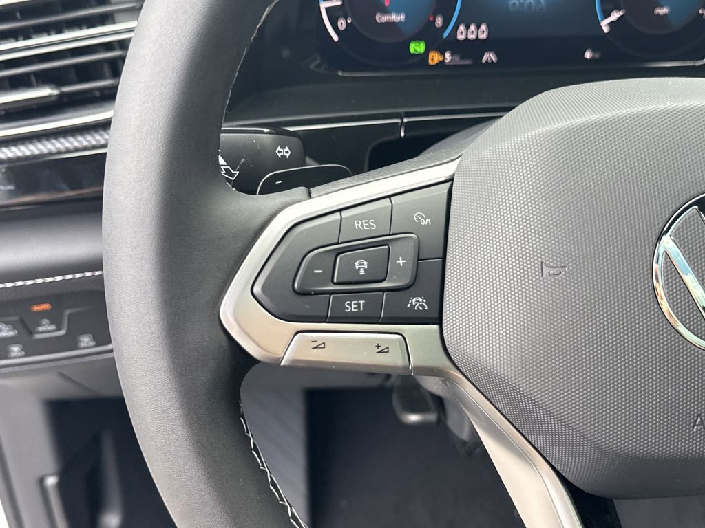 2025 Volkswagen Atlas Cross Sport SEL - Photo 27